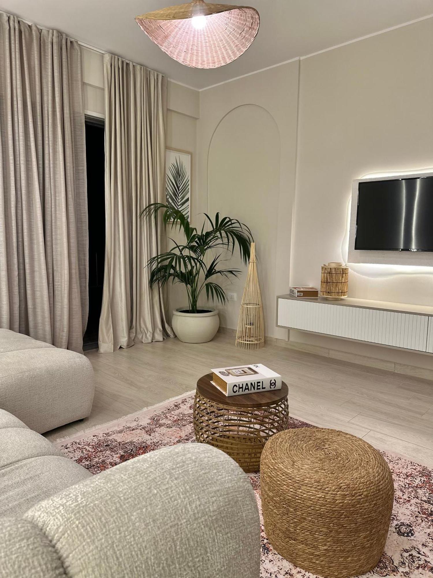 Lungomare Luxury Sea View Apartaments Vlorë Exterior foto